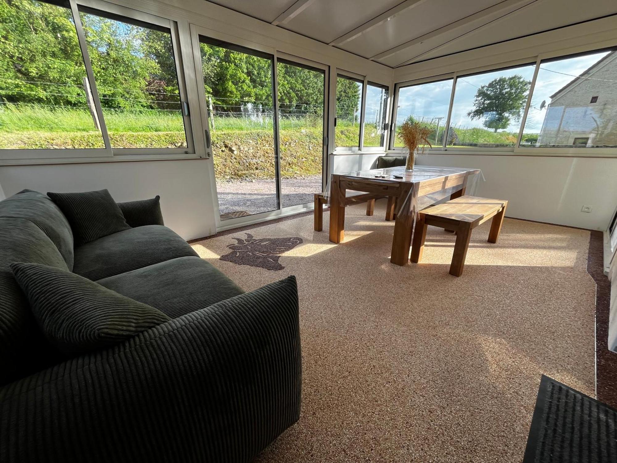 Au Pre Des Acajous Villa Pertheville-Ners Buitenkant foto